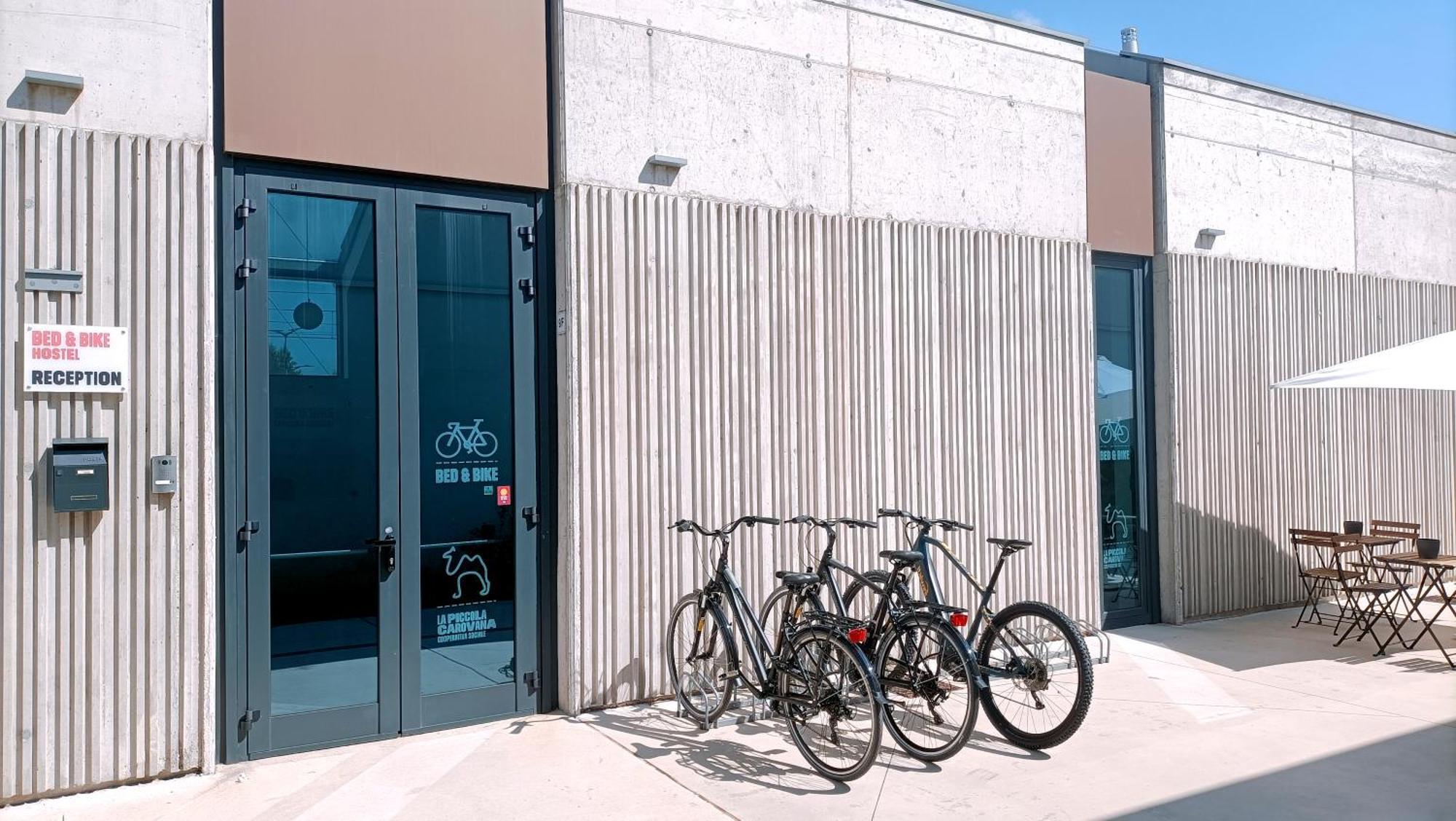 Bed & Bike Hostel San Giovanni in Persiceto Esterno foto