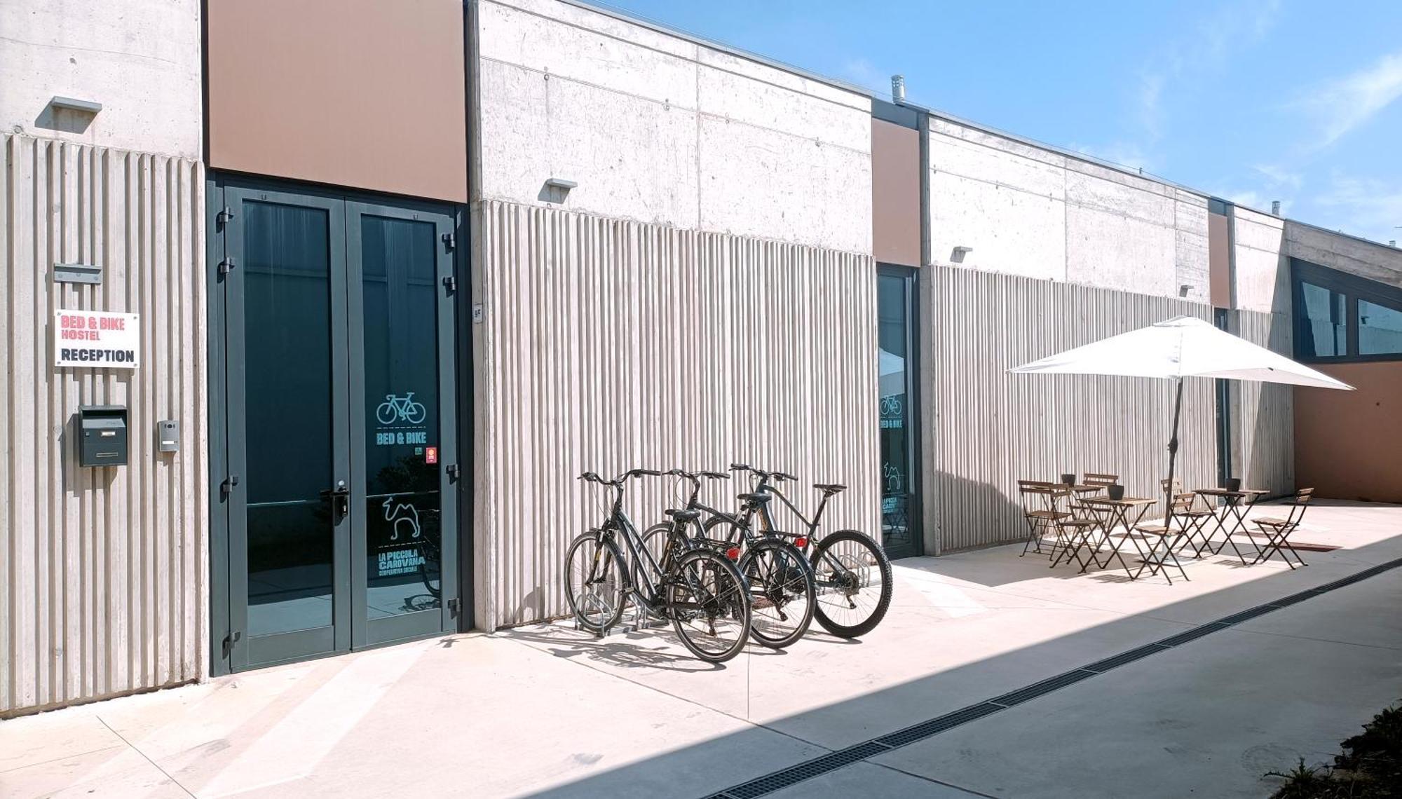 Bed & Bike Hostel San Giovanni in Persiceto Esterno foto